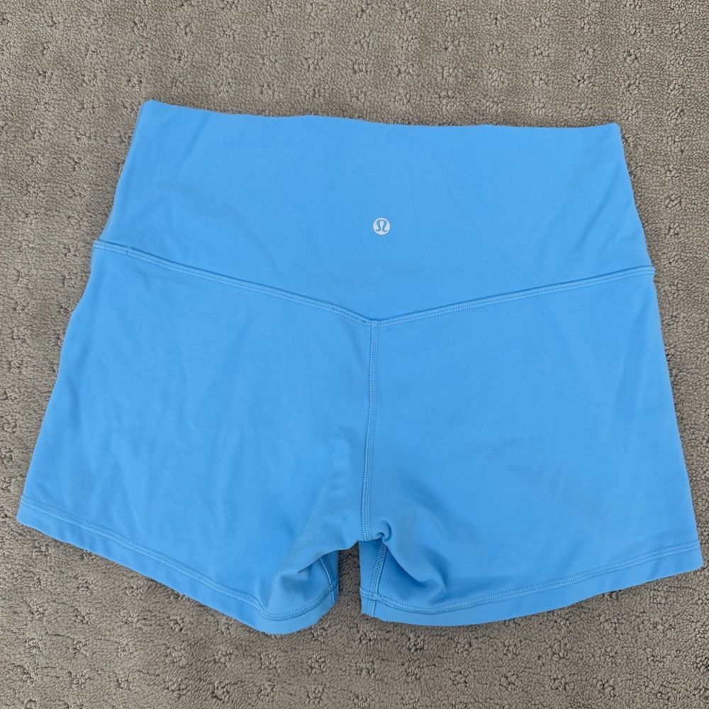 Lululemon Align hi-rise shorts 4 inch
